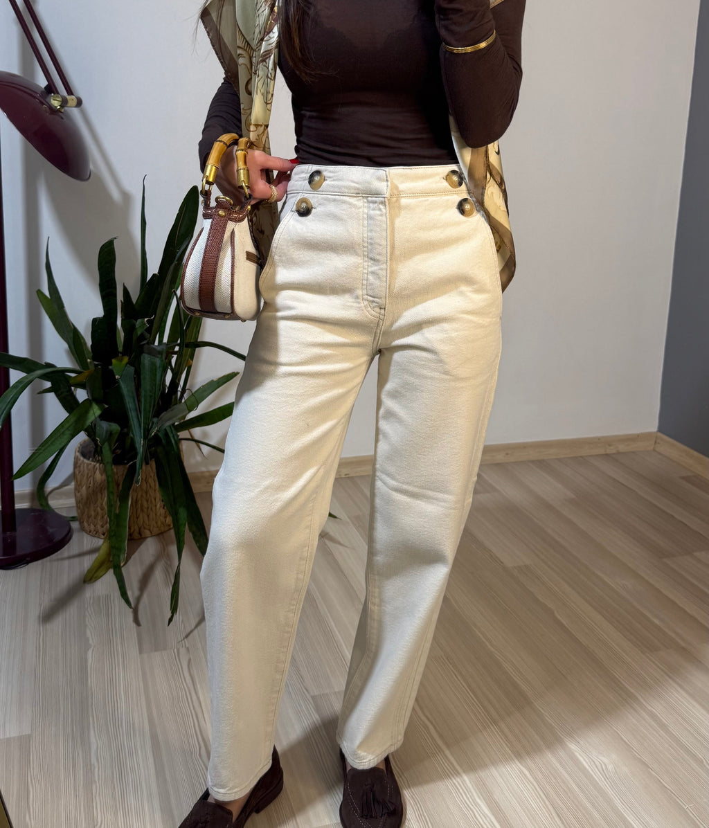 B.sh yan düğme detaylı jean