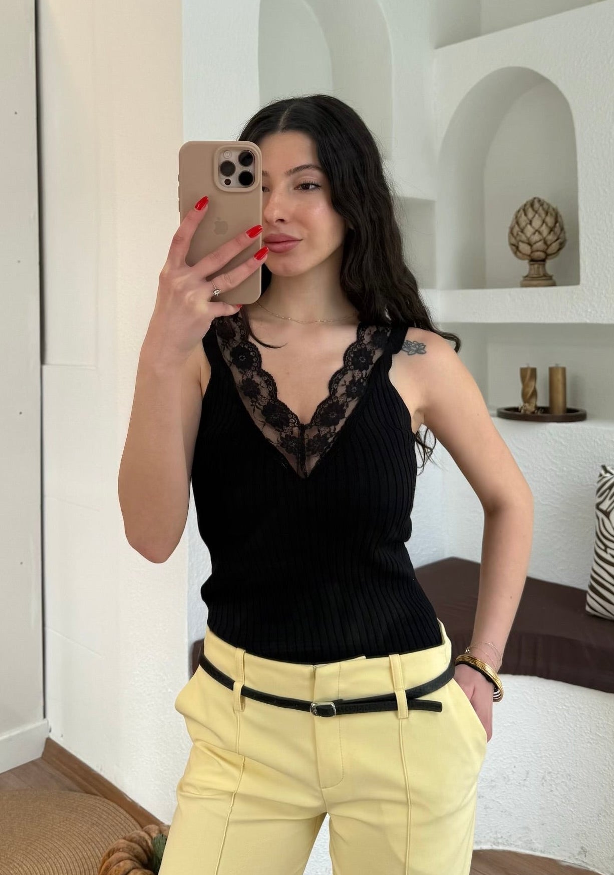 Dantel iç yaka bluz