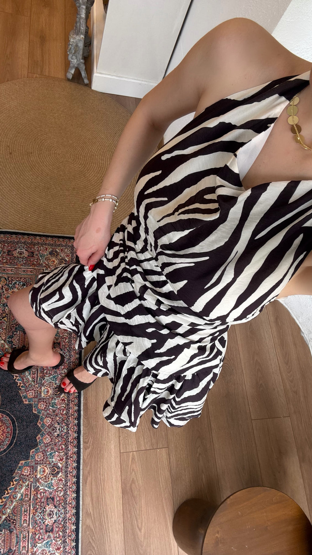 Zebra desen sırt dekolte elbise