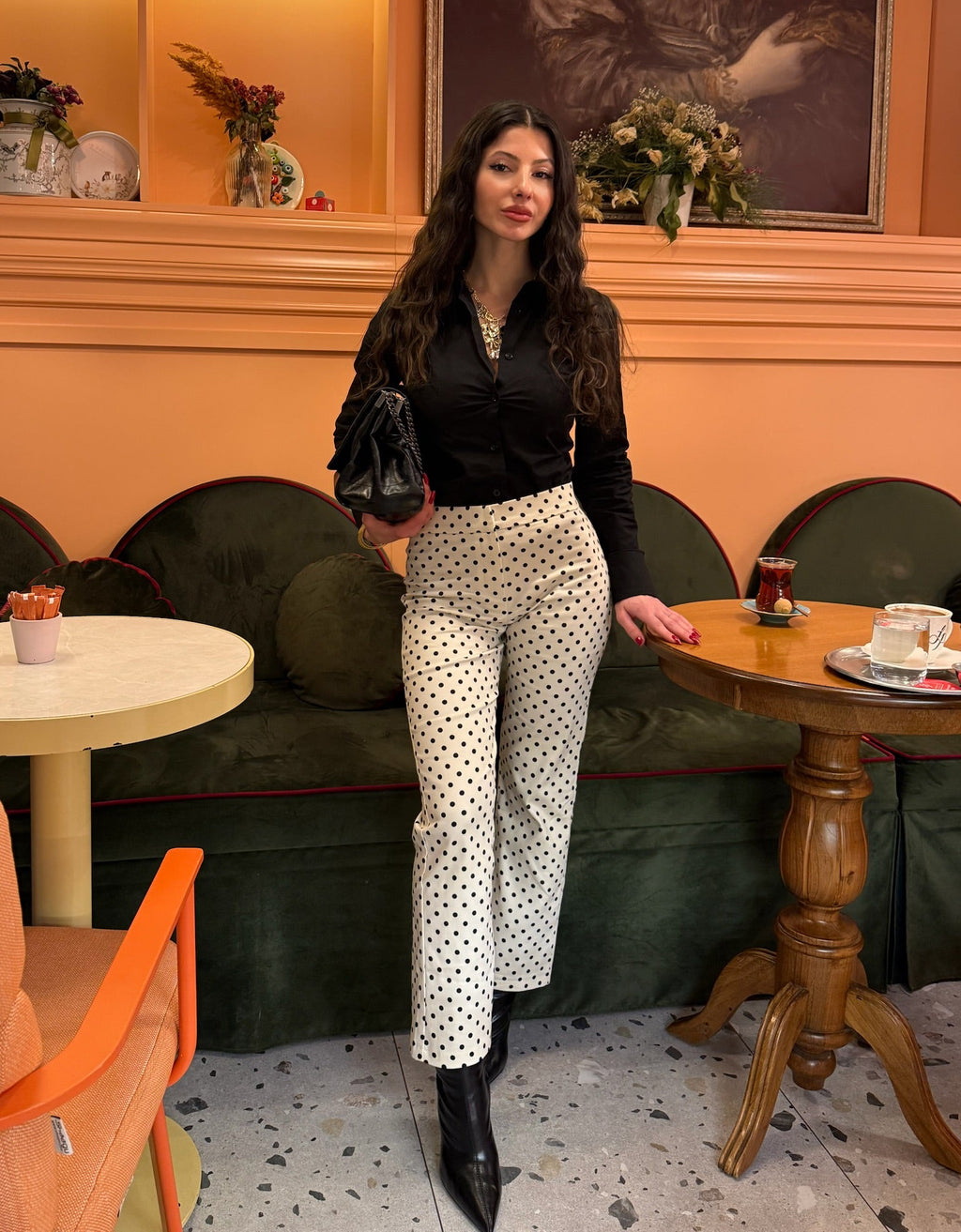 Puantiye beyaz-siyah pantolon