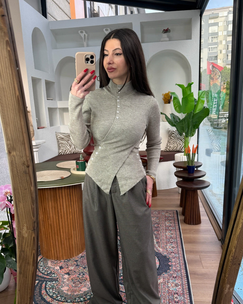 Asimetrik düğmeli fitilii bluz