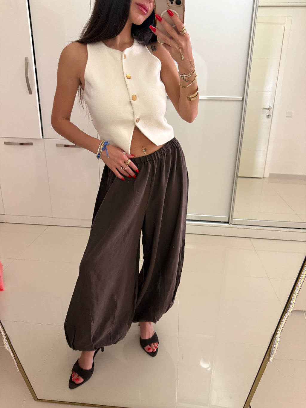 Kahverengi şalvar pantolon