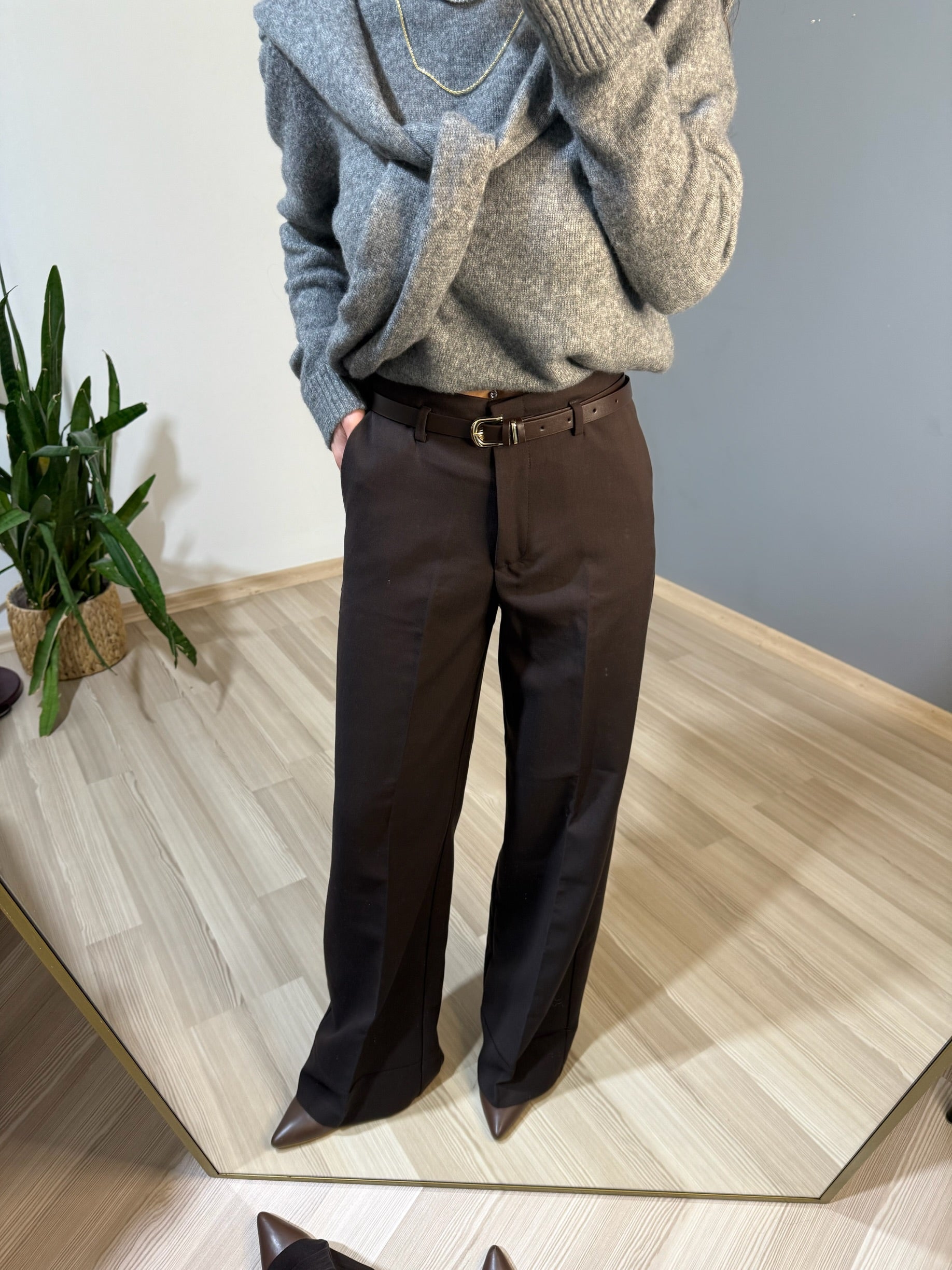 Kemerli acı kahve kumaş pantolon
