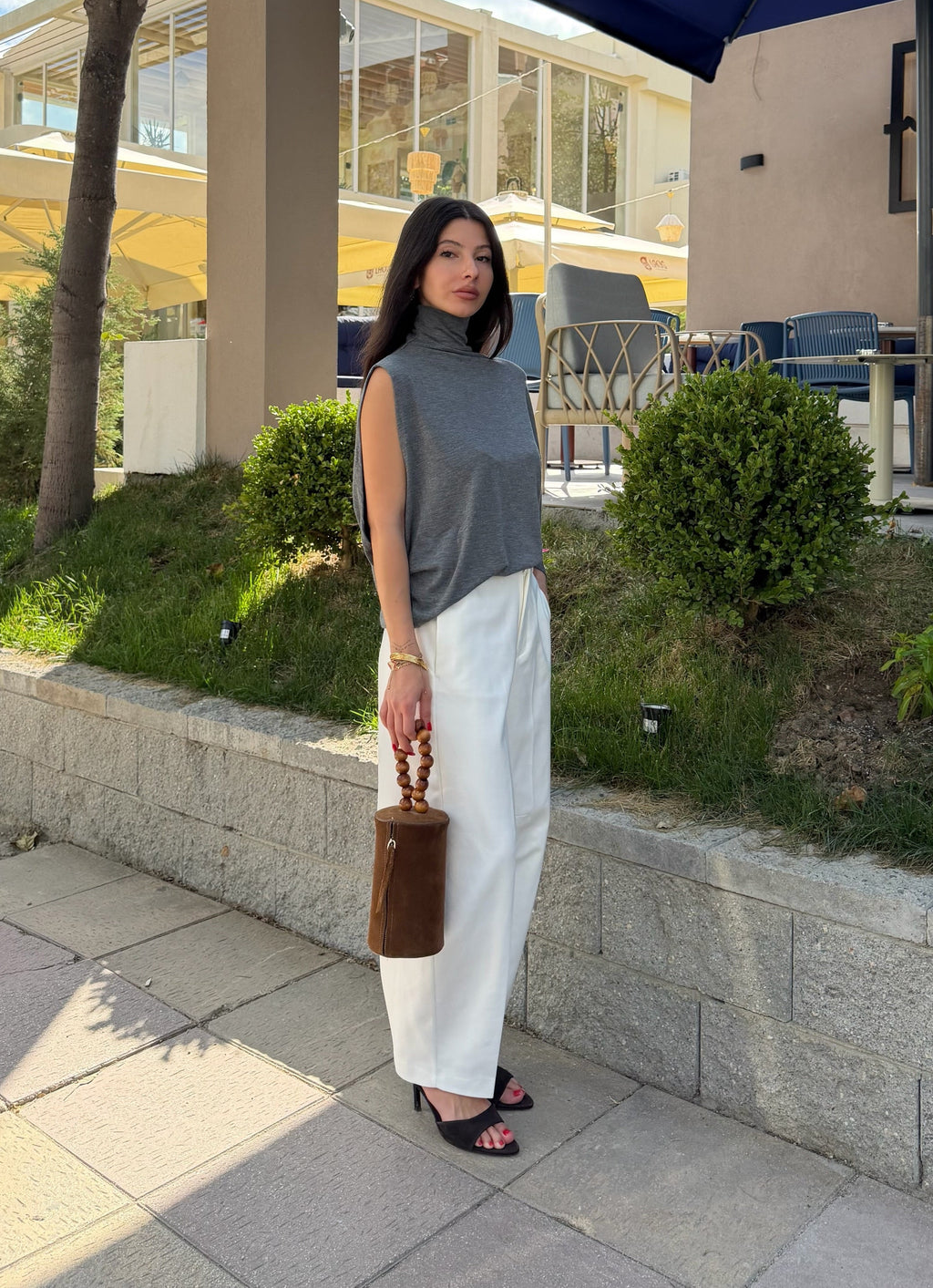 %100 Pamuklu Dik Yaka Asimetrik Bluz-Gri