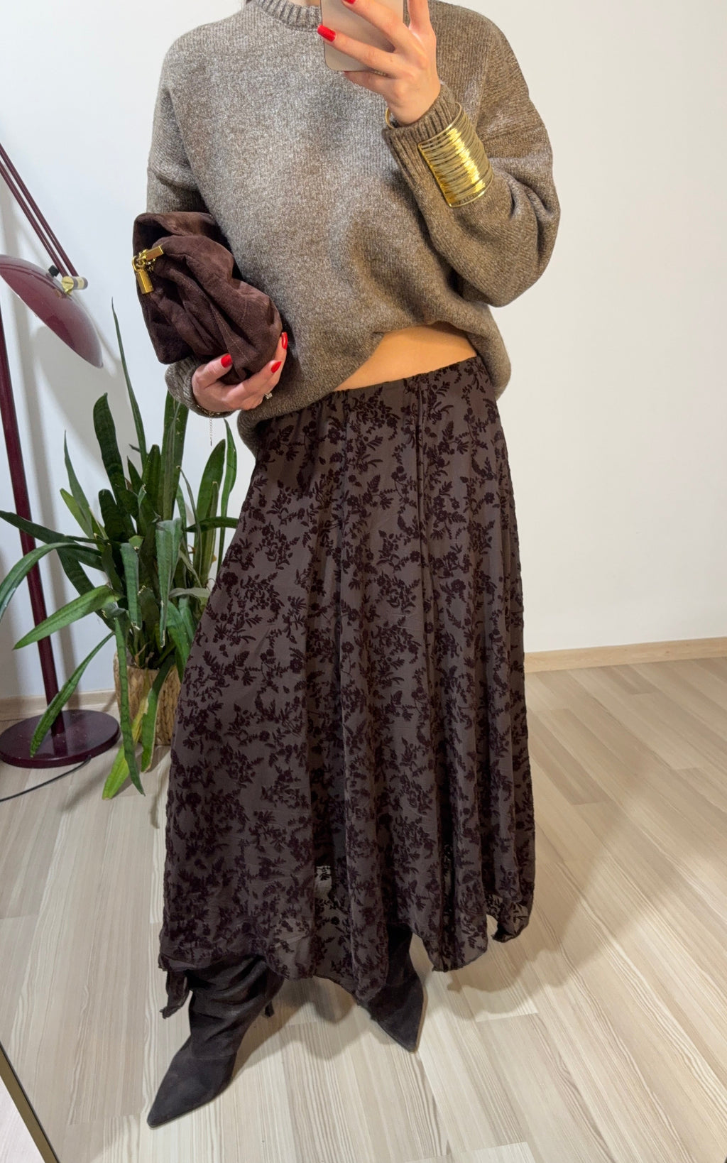 Kadife dokulu tül asimetrik etek