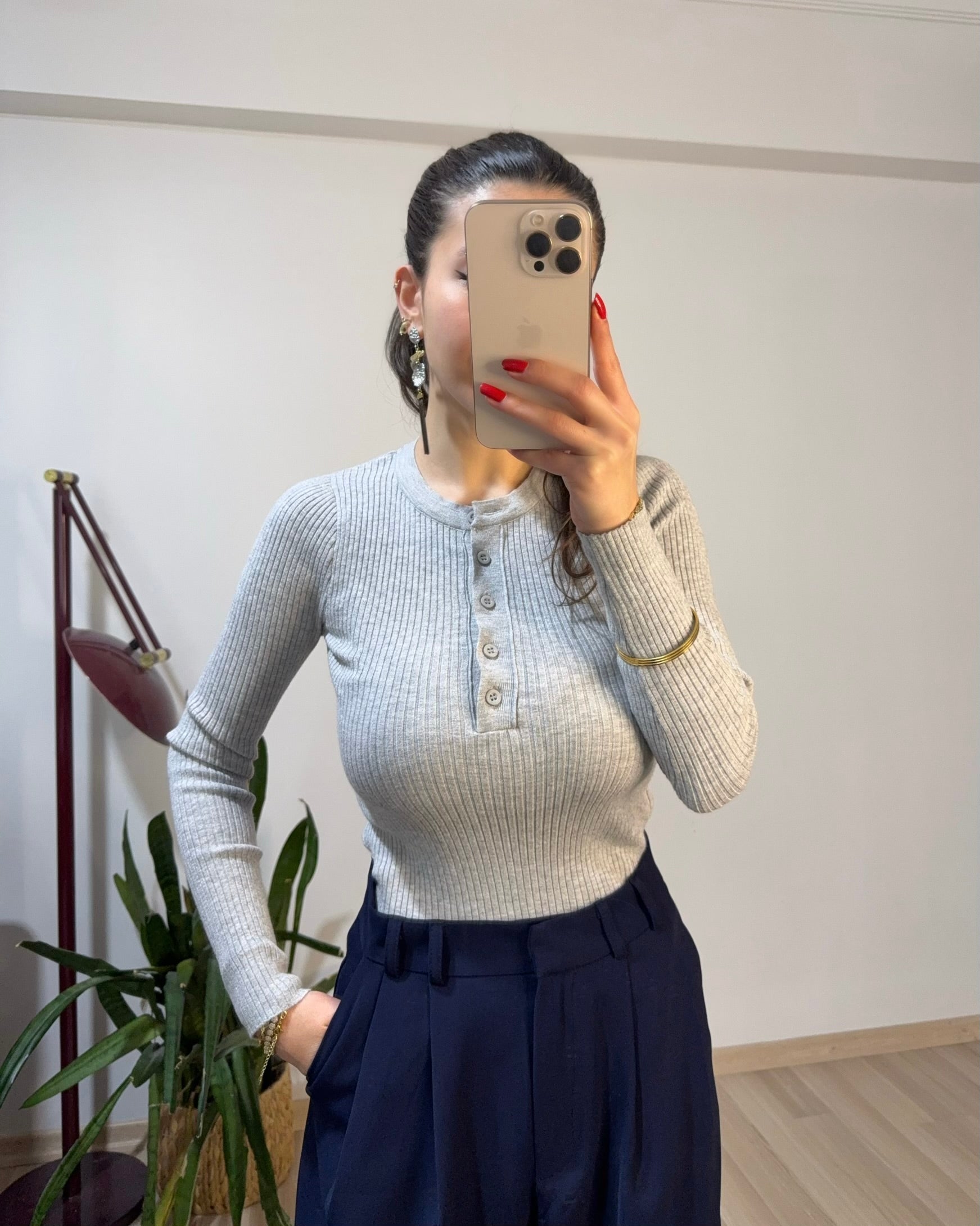 Pamuklu fit gri fitilli bluz