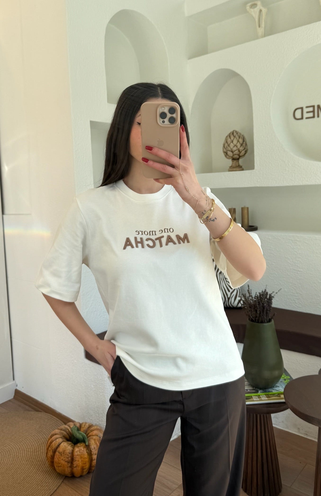 Matcha nakışlı tişört