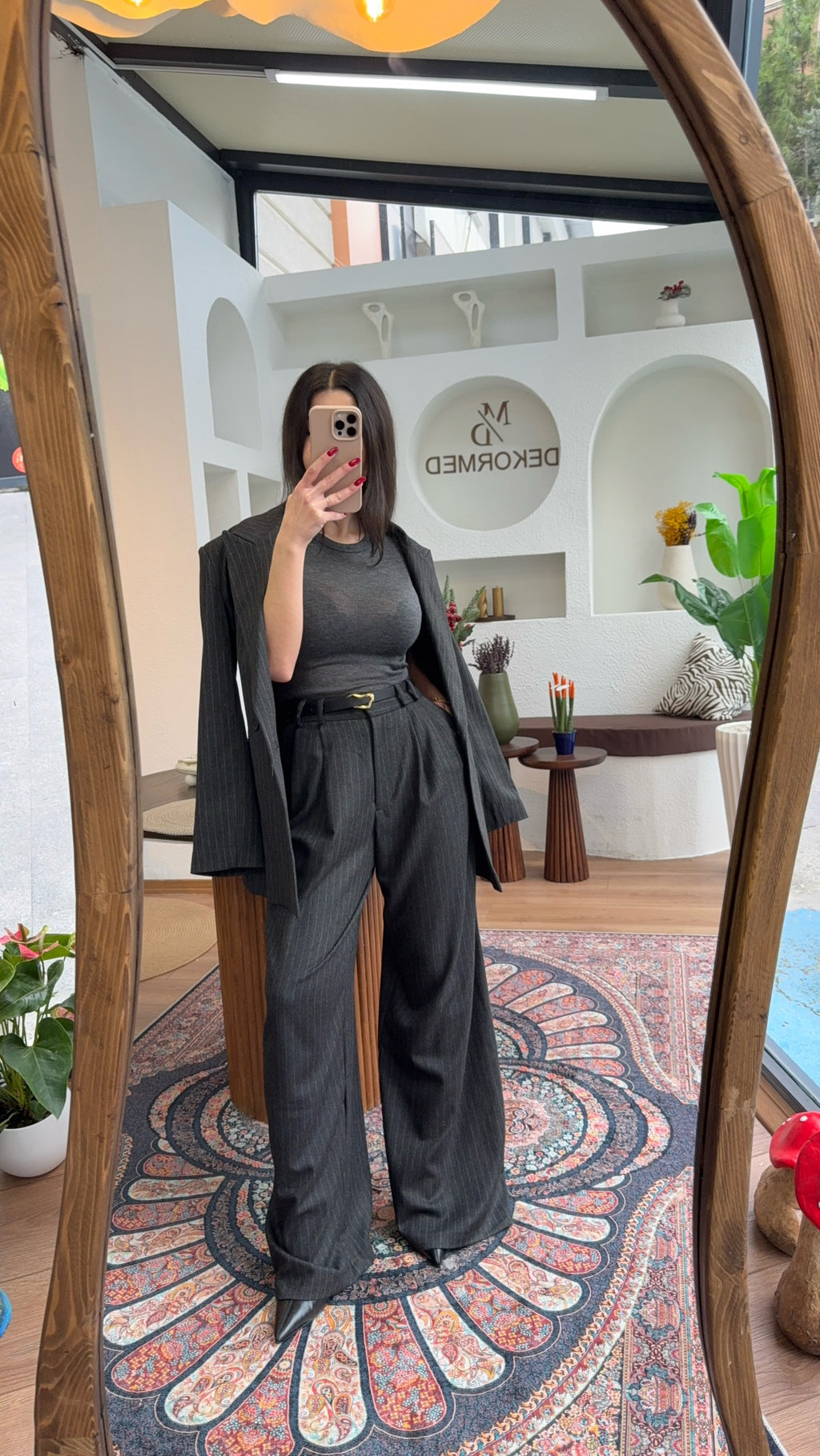 Pileli dikey çizgi kaşe pantolon