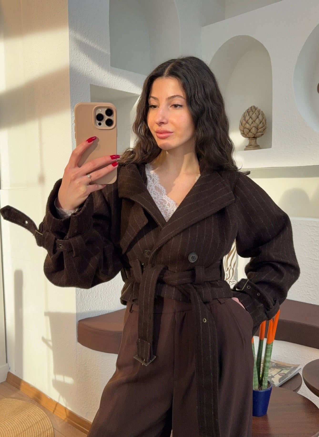 Kaşe kemerli crop ceket