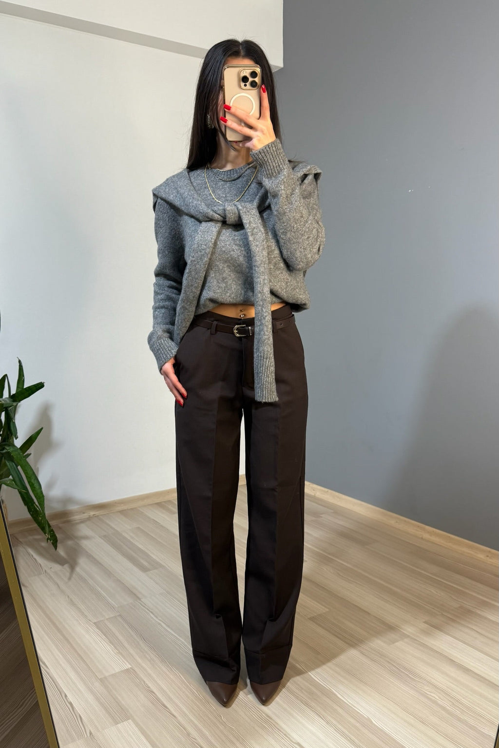 Kemerli acı kahve kumaş pantolon