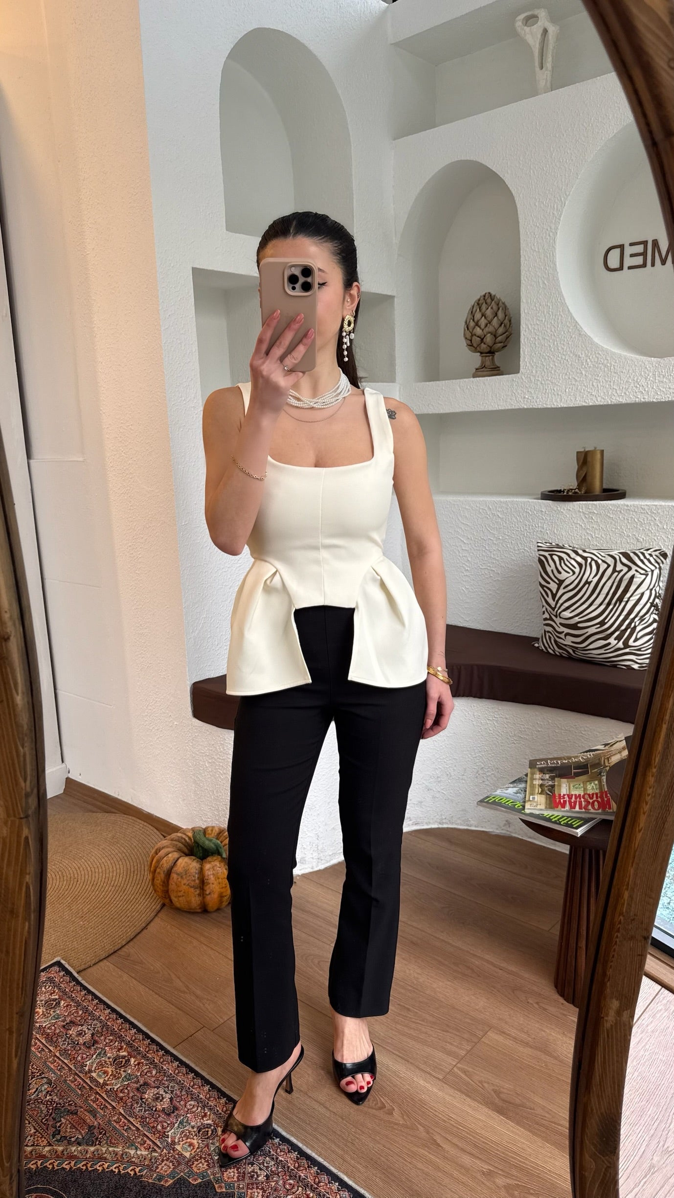 Ekru peplum top