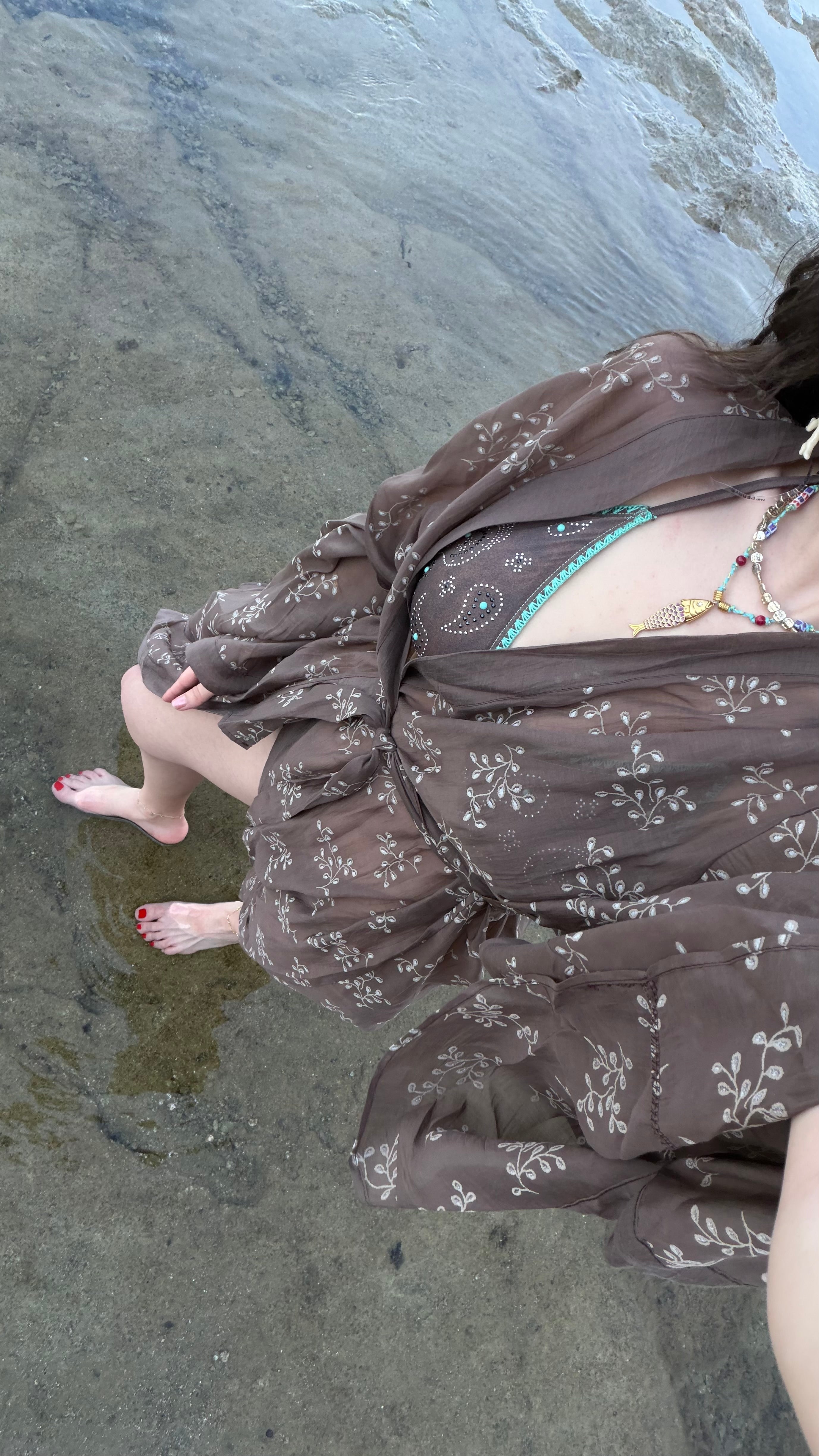 Kuşaklı işlemeli kimono