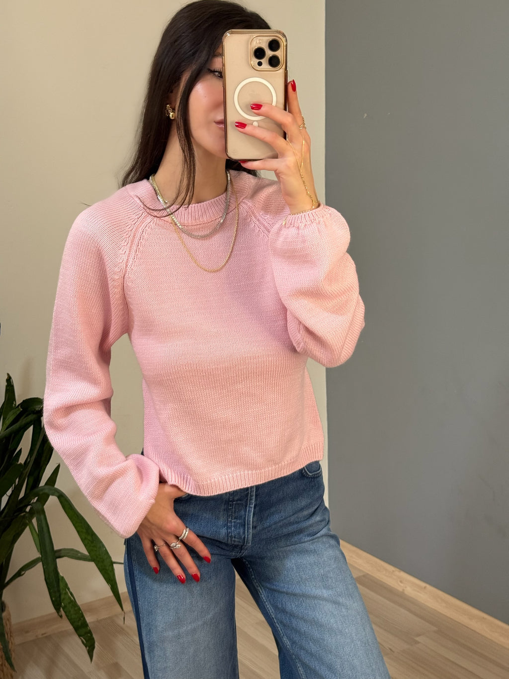 Sırt dekolteli pembe kazak