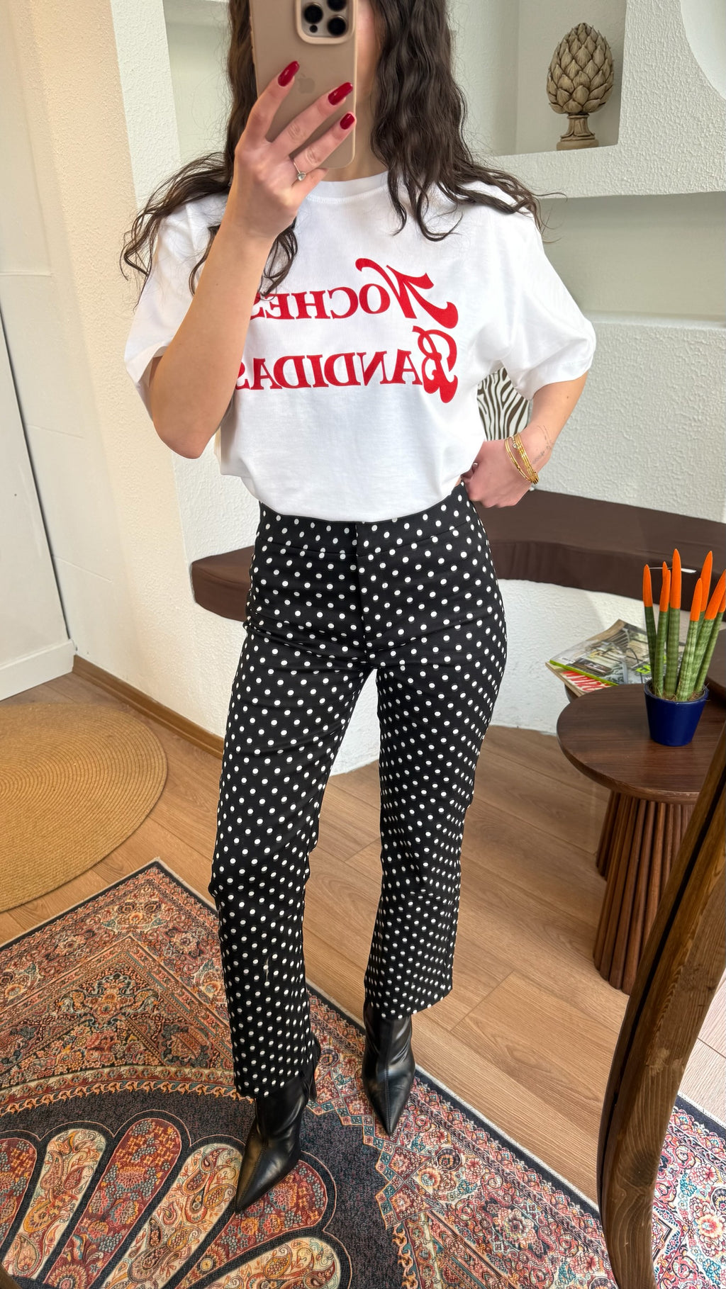 Puantiye siyah-beyaz pantolon