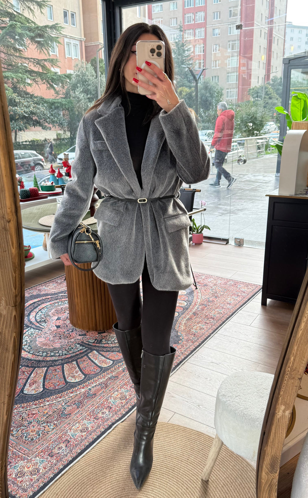 Kırçıl kemerli gri ceket