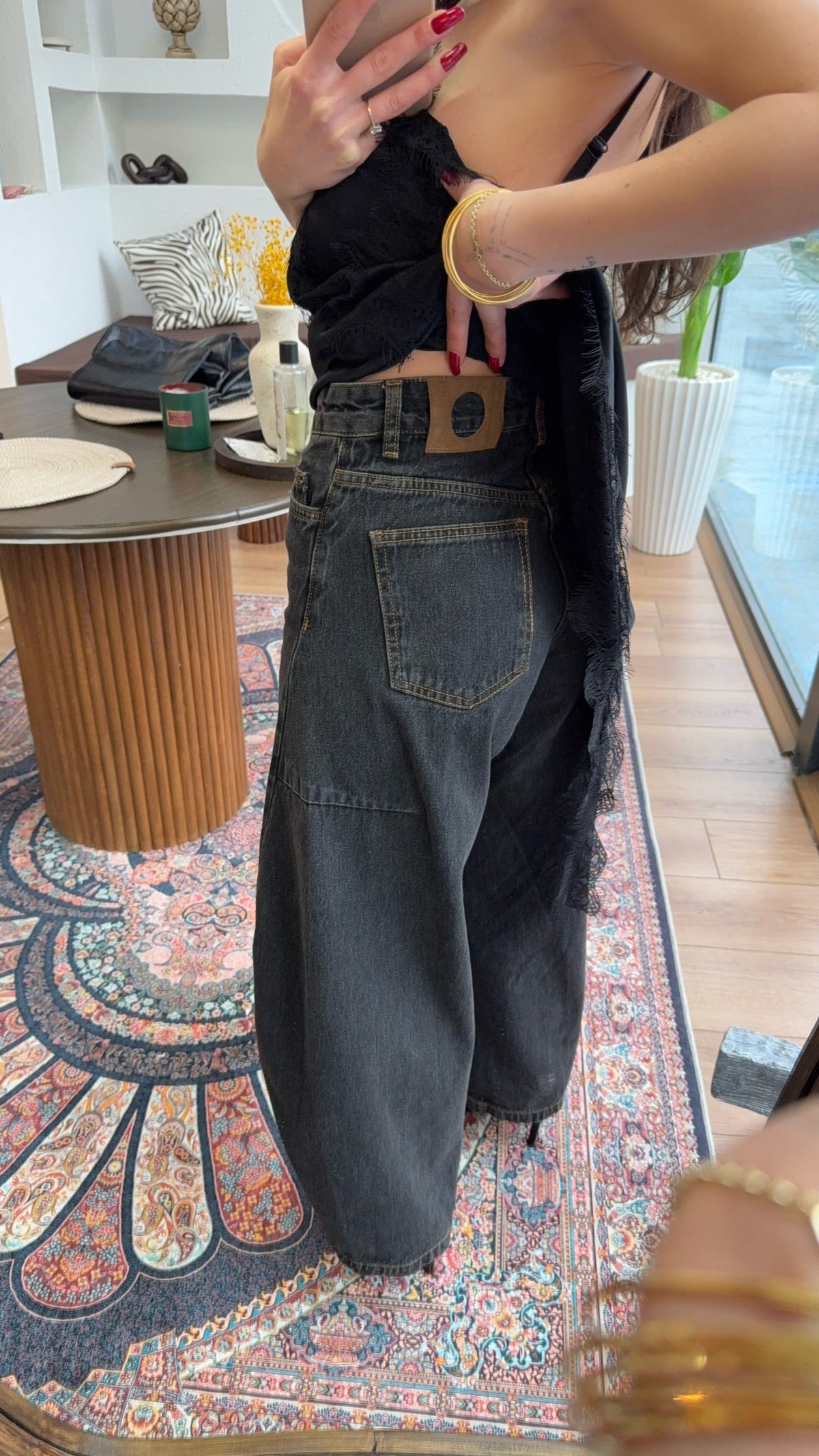 Zra barrel jean
