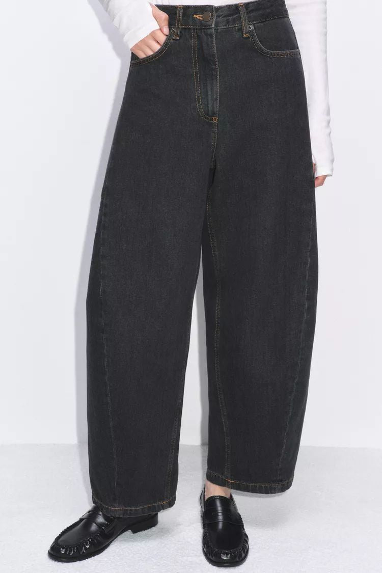 Zra barrel jean
