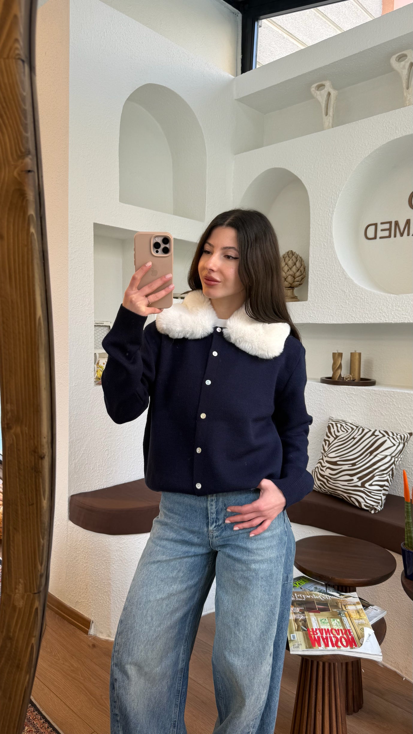 Kürk yaka lacivert triko hırka